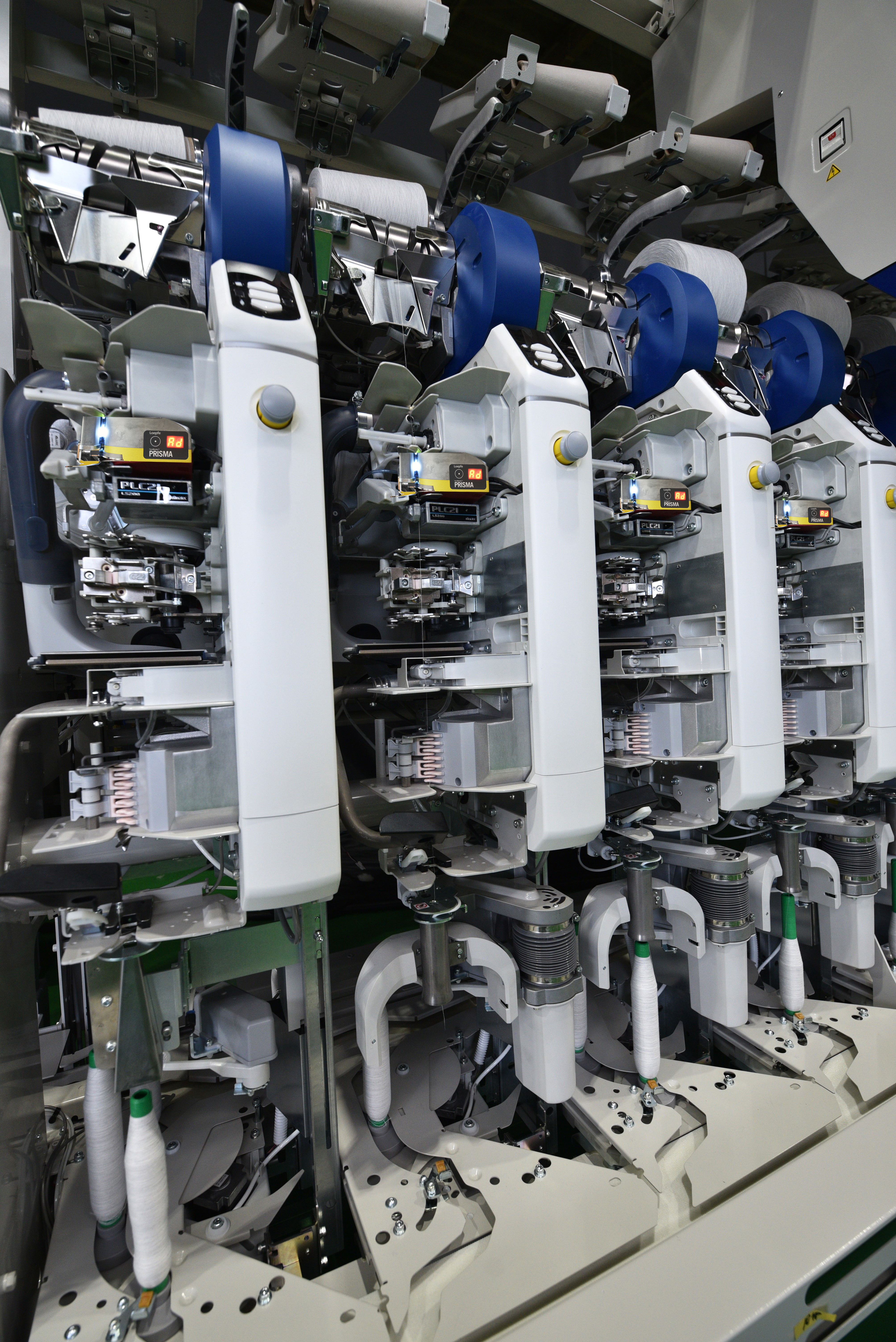 Muratec factory floor — Vortex and winder machines
